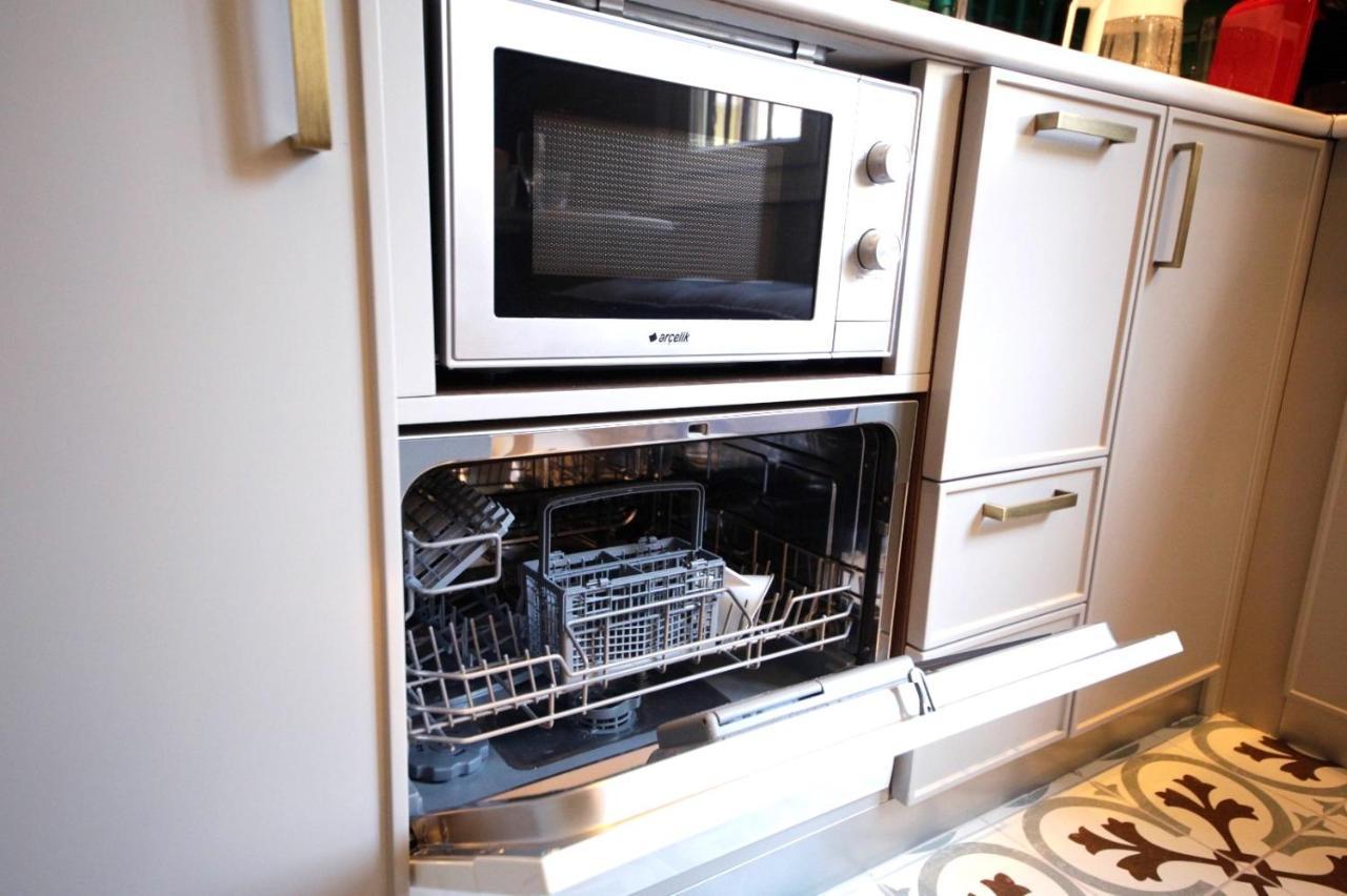 Apartament Superior Refurbished Flat In The Heart Of Stambuł Zewnętrze zdjęcie
